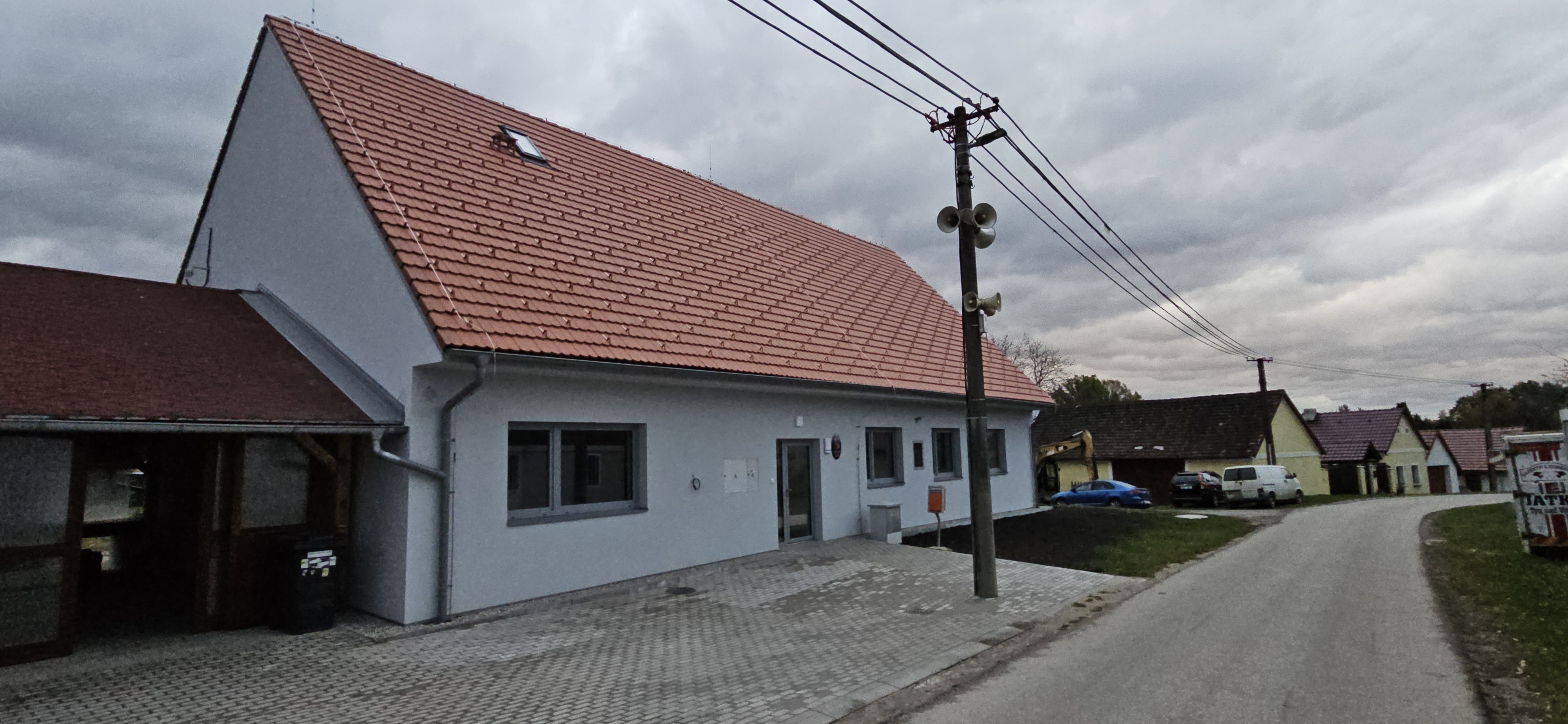 Název akce: Stavební úpravy a přístavba Obecního úřadu ve Hvozdci, Identifikační číslo: 117D8210E9336